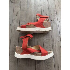 Fly London Red Suede Strappy Criss Cross Platform Wedge Sandals Size 38 8